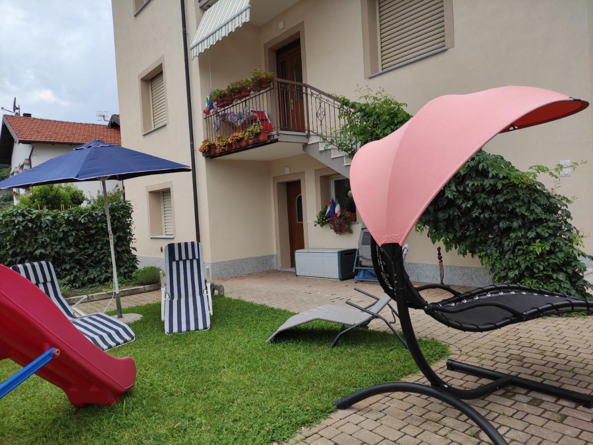 Il Nido Del Merlo Parcheggio E Giardino Verbania Exteriör bild